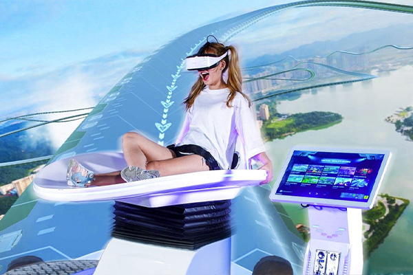Affiche promo du simulateur VR de course à trois écrans